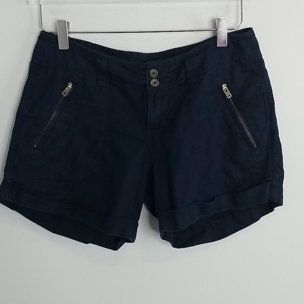 old navy linen  blue cuffed zip pockets shorts 4